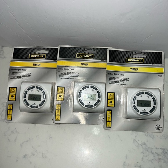 NWT ⏰Defiant timer - Picture 1 of 12